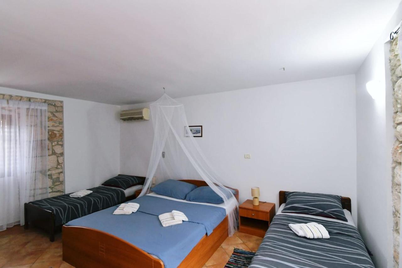 Freya'S Apartments 메덜린 외부 사진